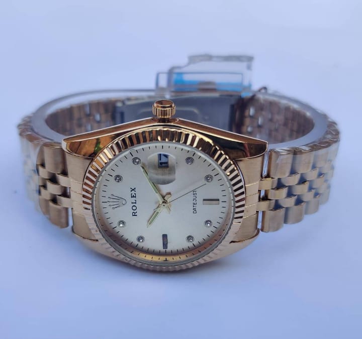 Men's Beautiful Luxury Watch - UJ Discount Bazar